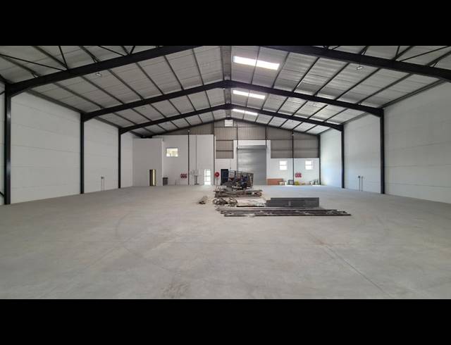 754M² WAREHOUSE TO LET IN RIVERGATE